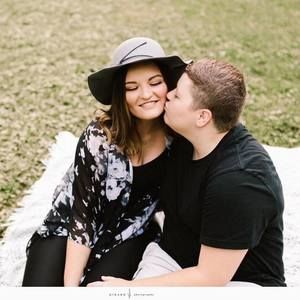 Meet your Posher, Sabrina